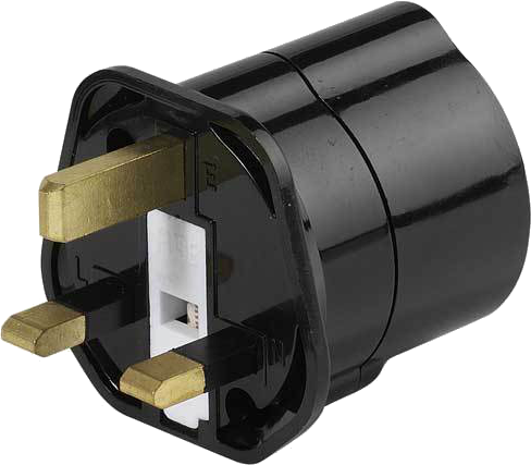 Ein schwarzer Elektro-Adapter mit goldenen Stiften. Es ist ein dreipoliger Typ, für Reisen konzipiert.