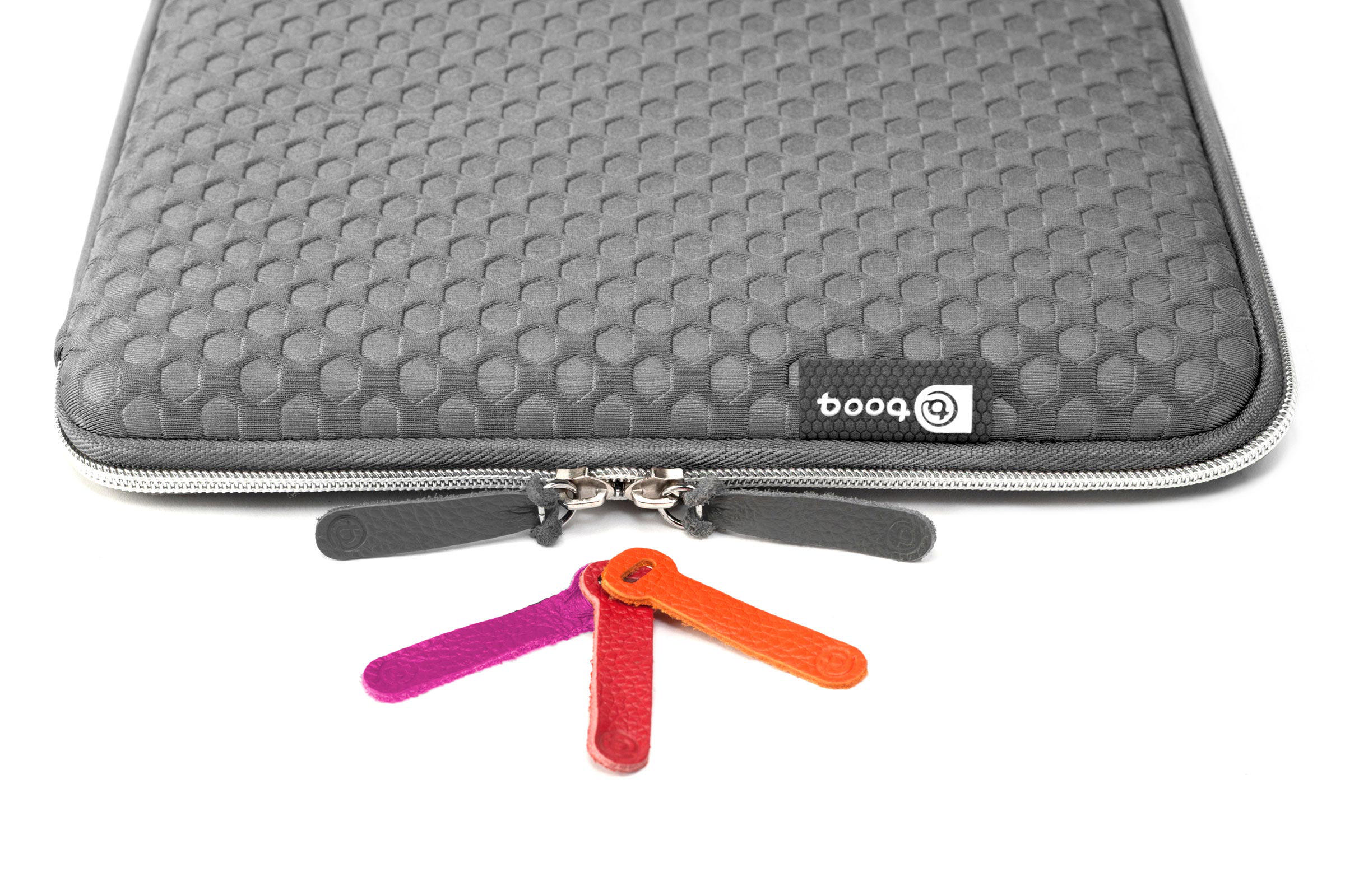 BOOQ TSP15-BLK 15" MacBook Pro Çantası Gri