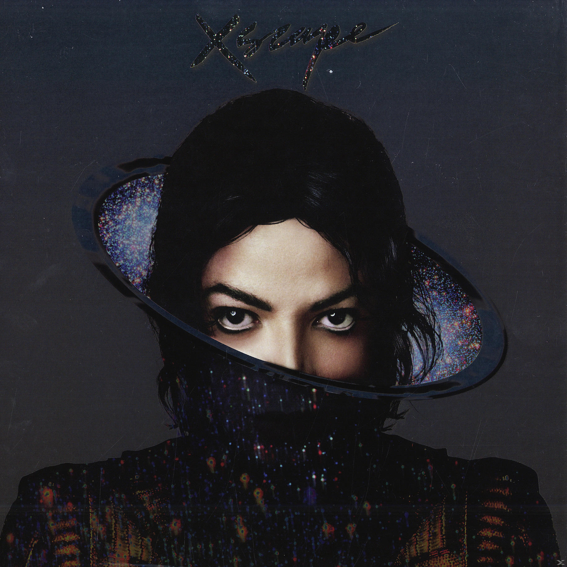 CD-borító Michael Jackson arcával. Sötét háttér, szöveggel a tetején.