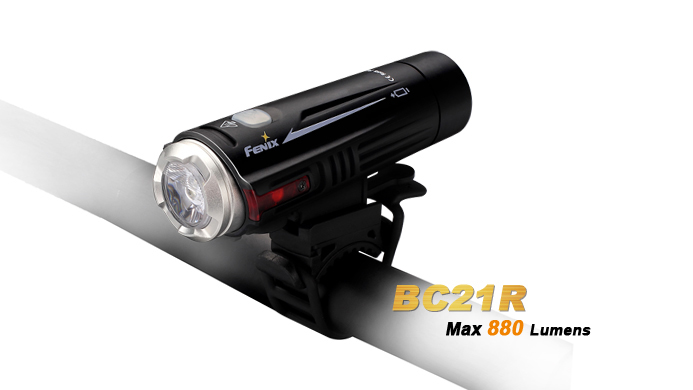 FENIX BC21R Taschenlampe