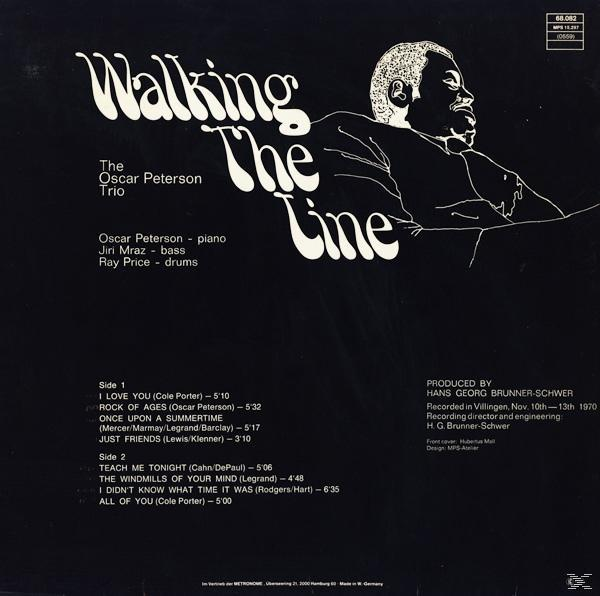 Albumcover, Schwarzweiß. Oscar Peterson Trio. Kopf eines Mannes im Profil. Songtitel links.