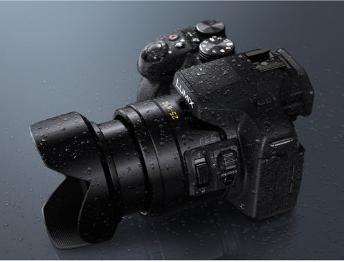 PANASONIC LUMIX DMC FZ300 12.1 MP 24x Optik Zoom  Dijital Fotoğraf Makinesi Siyah