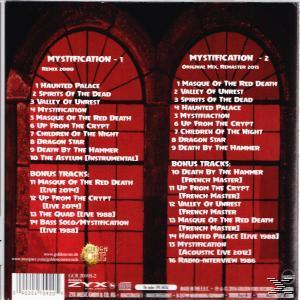 Albumcover mit roten Bogenfenstern, Text und Banddetails.