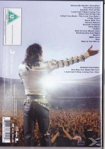 DVD-Cover. Michael Jackson mit ausgestreckten Armen, dem Publikum zugewandt. Text und Logos vorhanden.