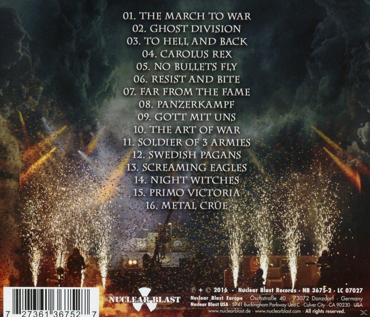 Album-Rückseite mit Text und Feuerwerk. Enthält eine Liste von Songs und den Namen der Band.