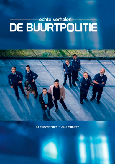 Jaquette DVD de 'De Buurtpolitie', une émission de télévision. Présente un groupe de policiers en uniforme.