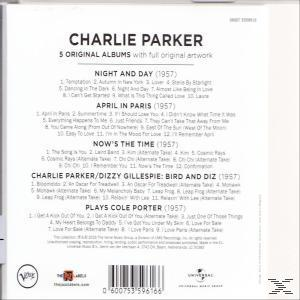 Albumcover mit Titelliste: 'Charlie Parker, 5 Original Alben'. Weißer Hintergrund mit Text.