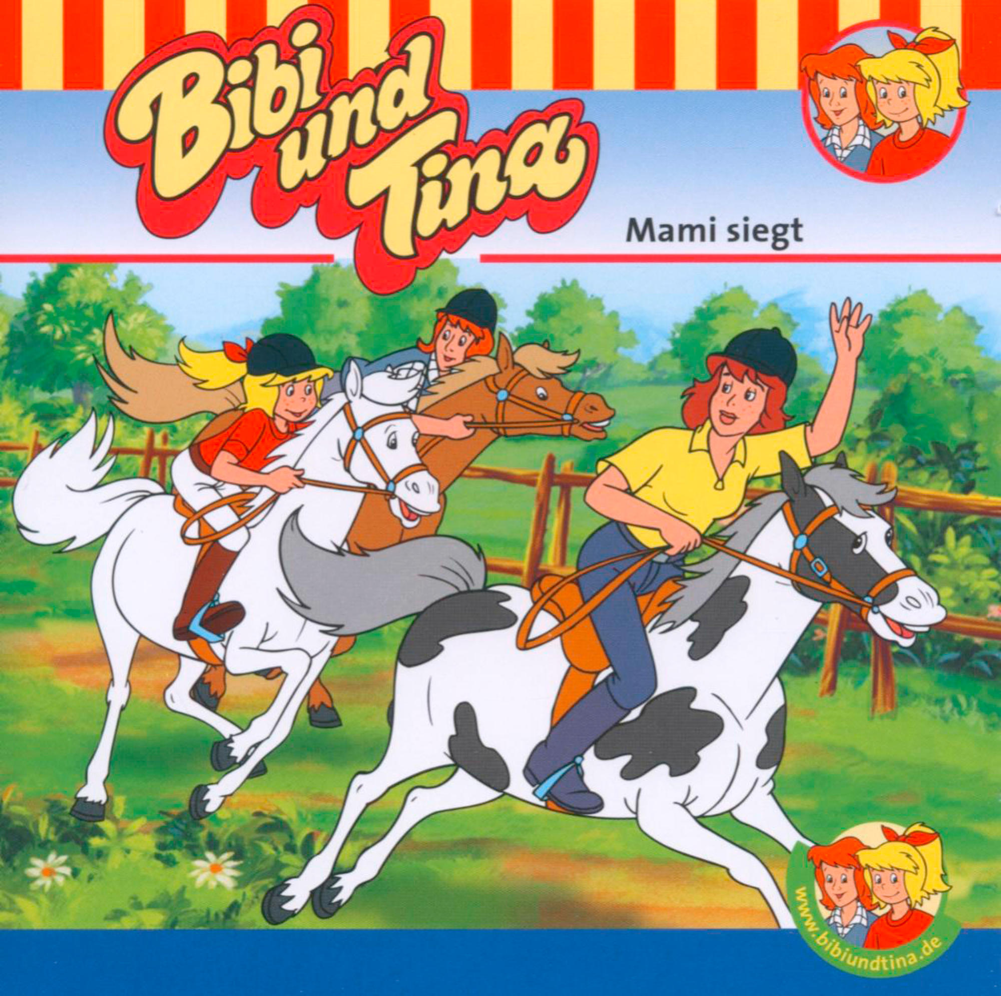 Cover des Bibi und Tina-Cartoons. Zwei Mädchen auf Pferden fahren Rennen. Eine Frau reitet auch auf einem Pferd.