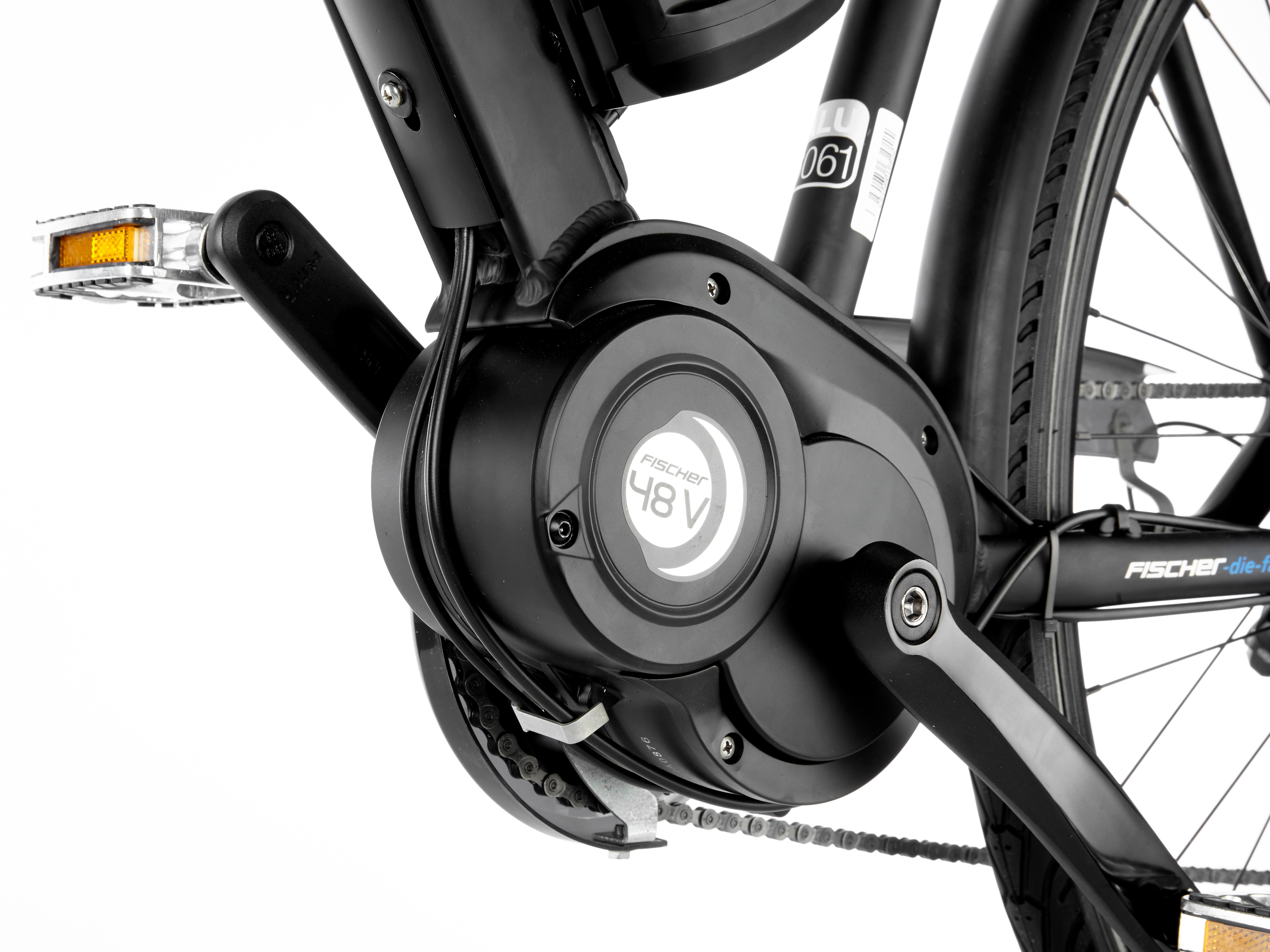 FISCHER Herren Trekking Proline EVO ETH 1607 Shimano 9-Gang Deore Trekkingrad (Laufradgröße: 28 Zoll, Herren-Rad, 504 Wh, Schwarz matt)
