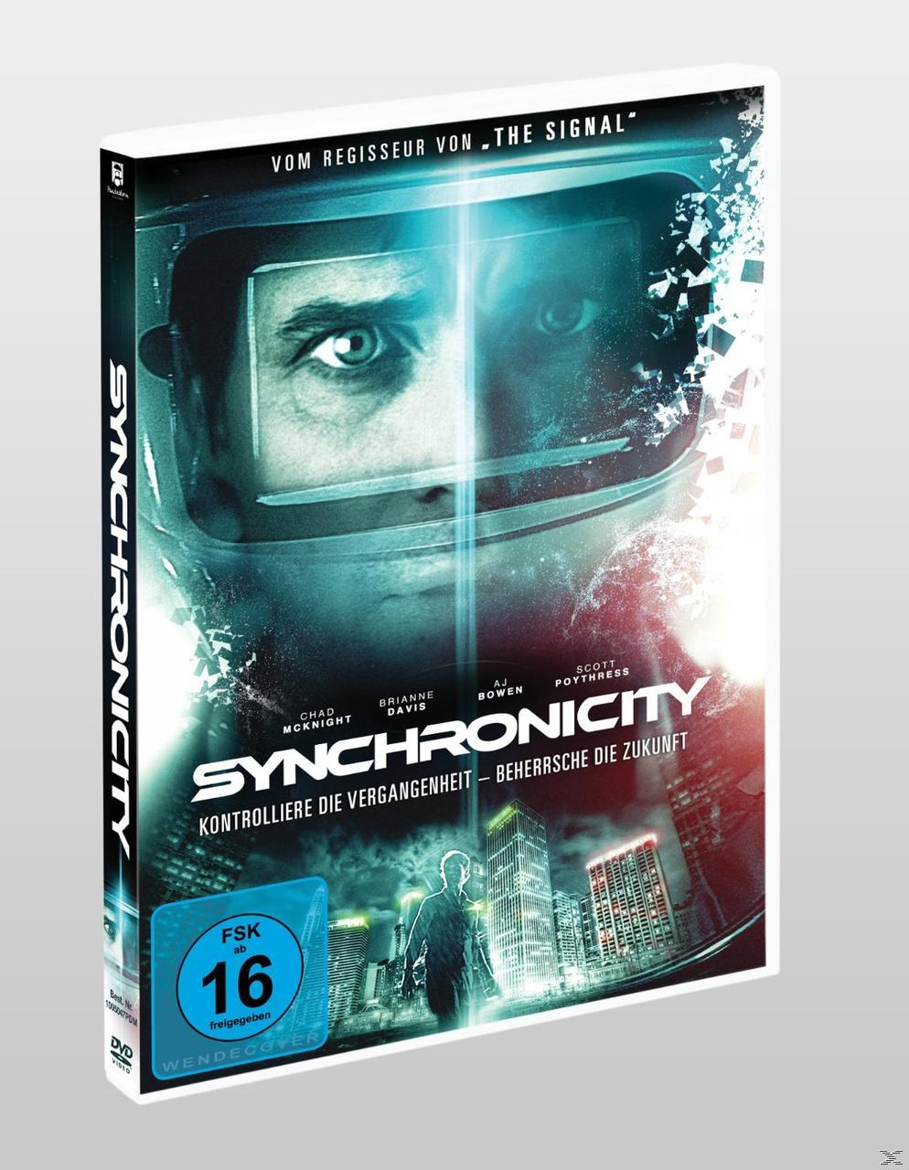 DVD-Cover für Synchronicitiy, ein Mann im Weltraumanzug blickt auf eine Stadt.