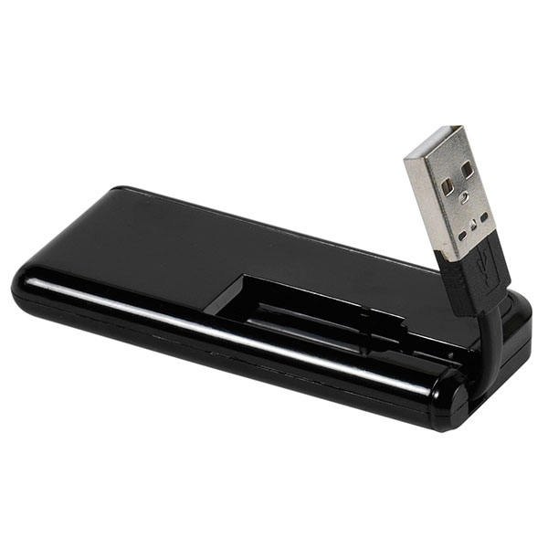 Schwarzer USB-Adapter mit USB-Anschluss.