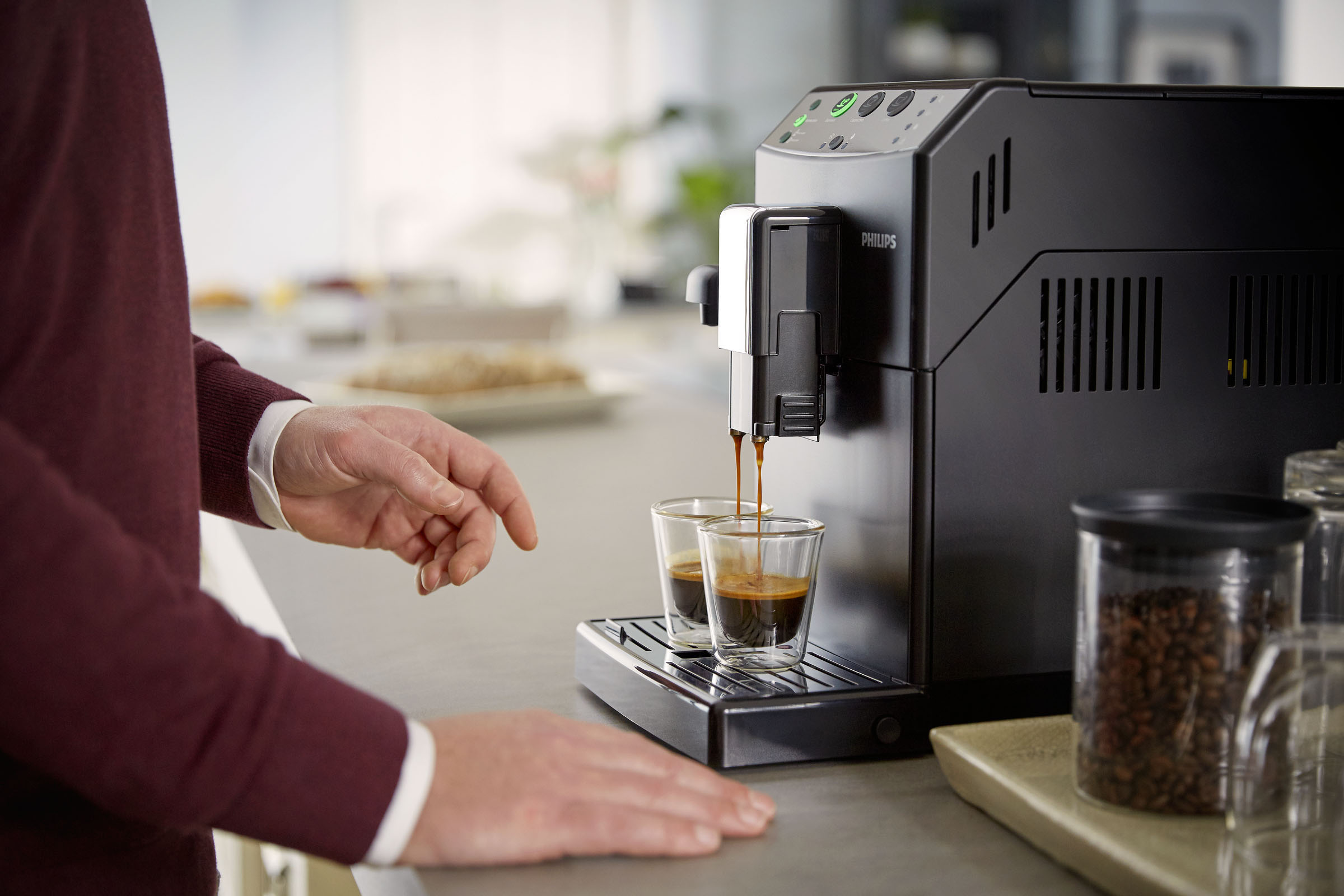 PHILIPS HD 8829/01 Kaffeevollautomat Schwarz