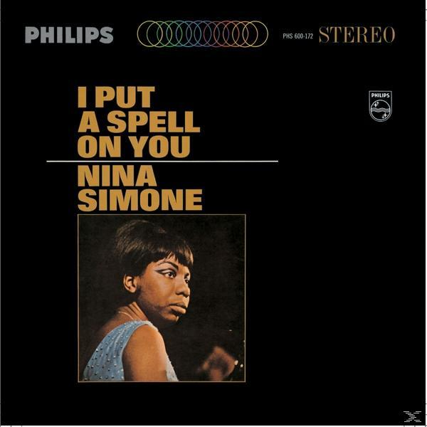 Albumcover: Nina Simone in blauem Kleid. Titel: I Put a Spell on You. Schwarzer Hintergrund.