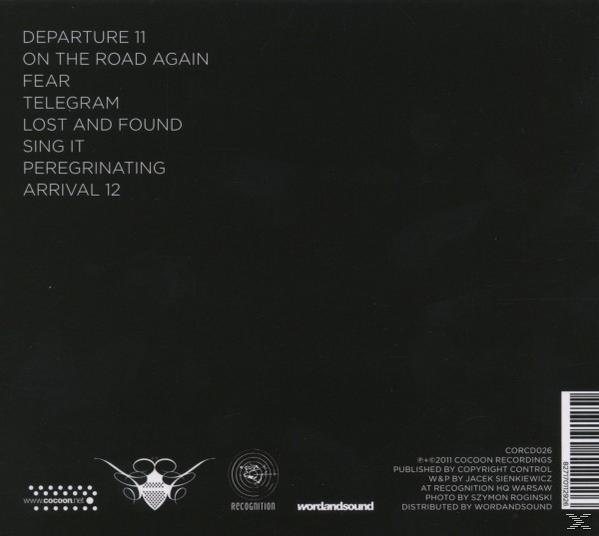 CD-Cover mit Songtiteln und Logos auf schwarzem Hintergrund.