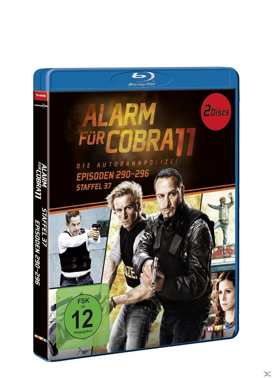 Blu-ray-Box-Set mit zwei Männern, die Waffen halten. Text auf Deutsch.