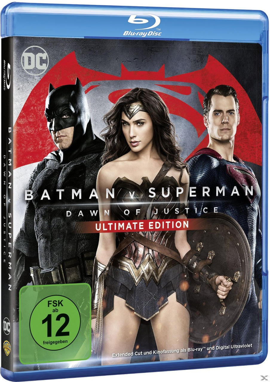 Blu-ray-Cover mit Batman, Wonder Woman und Superman.