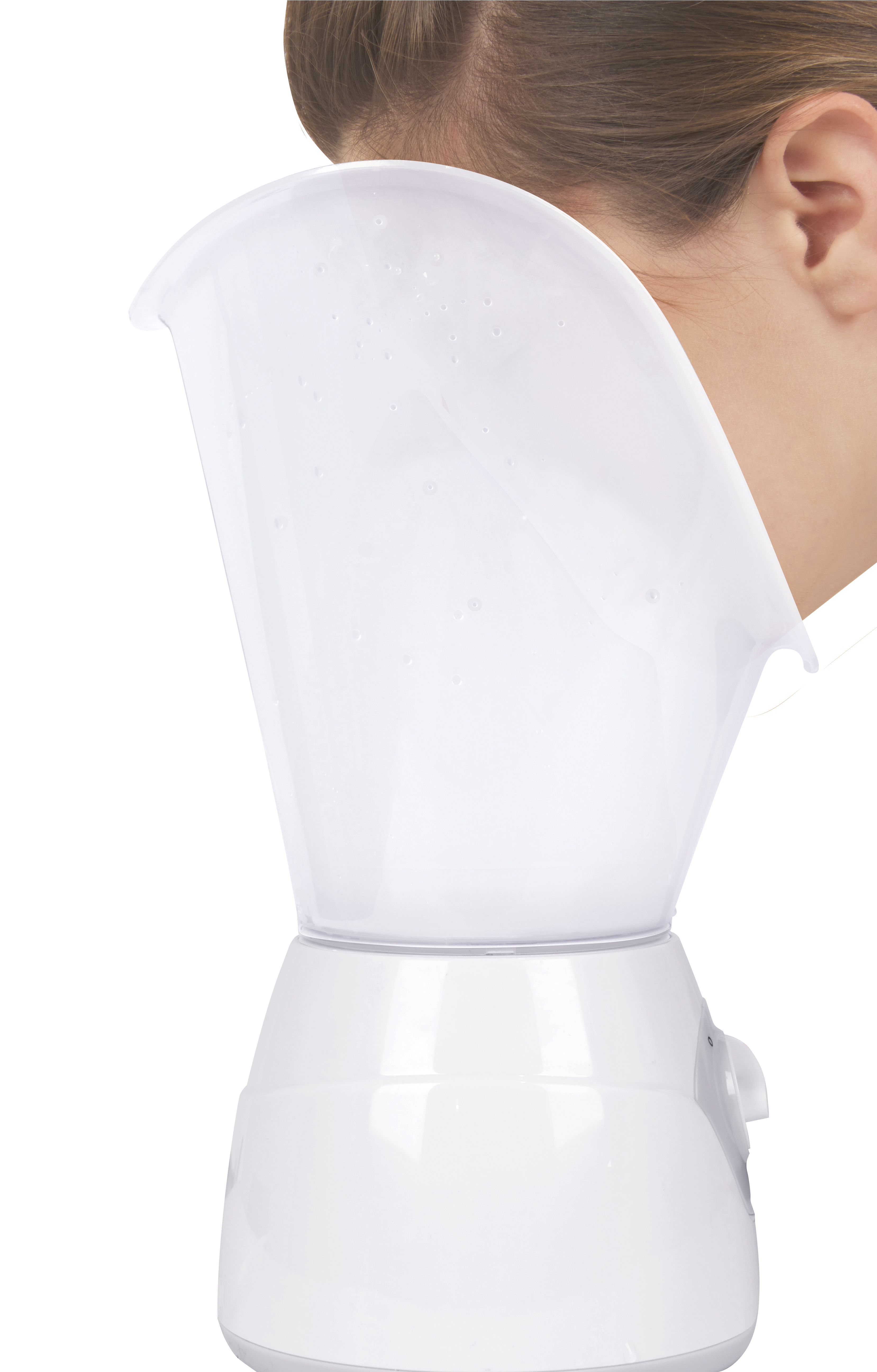 Close-up van een witte gezichtsstomer met het oor van een vrouw op de achtergrond.