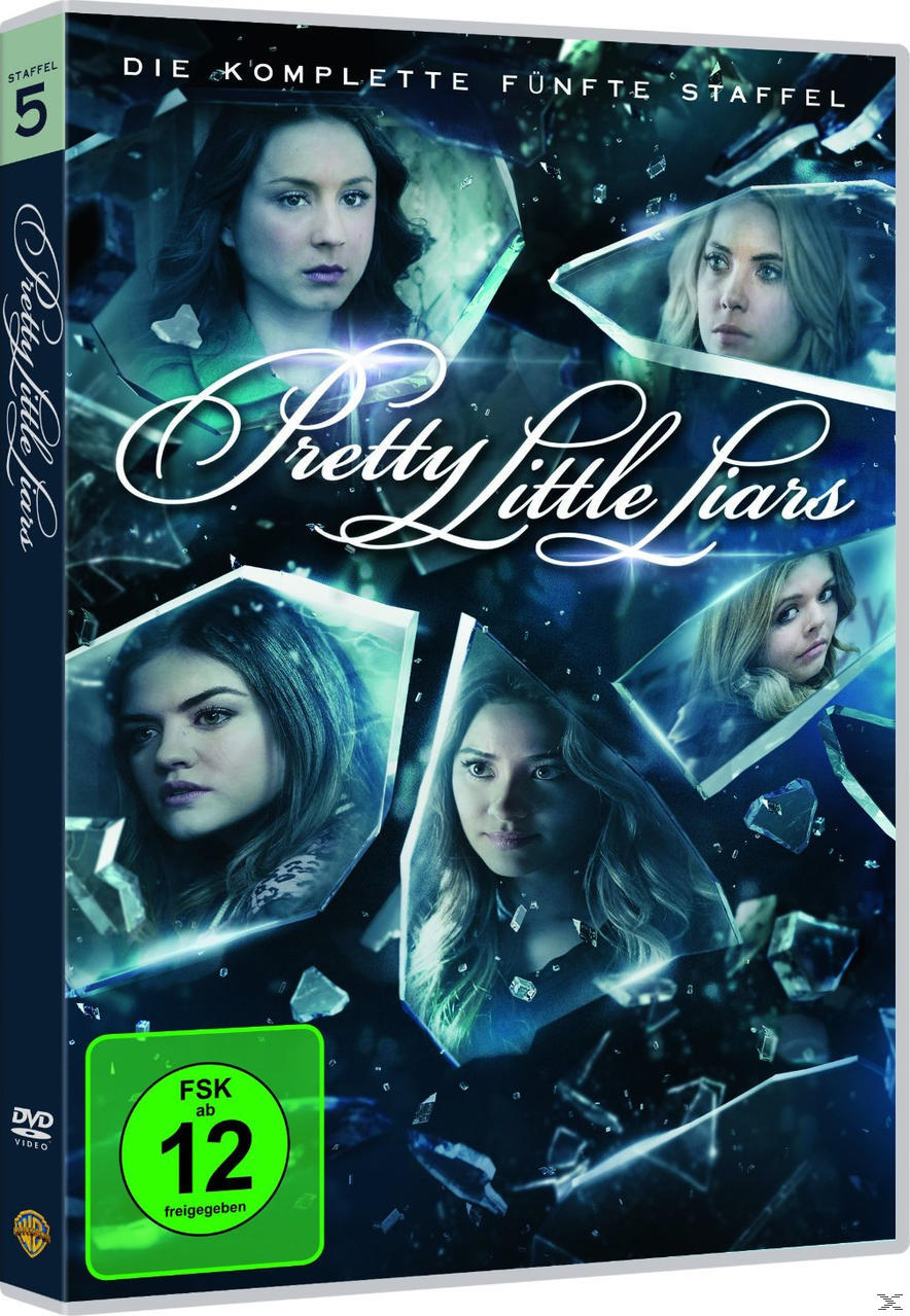 DVD-Cover: Pretty Little Liars. Vier Frauen auf dem Cover. Text in Weiß mit grünem Hintergrund.