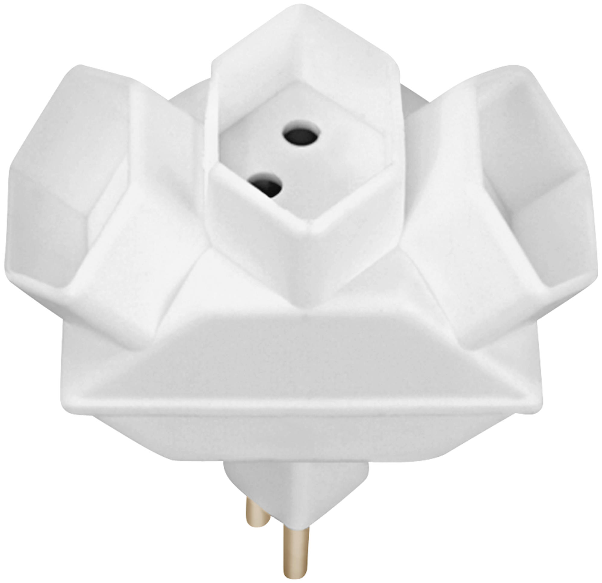 Ein weißer Netzadapter mit drei Steckdosen. Goldene Stifte an der Basis.