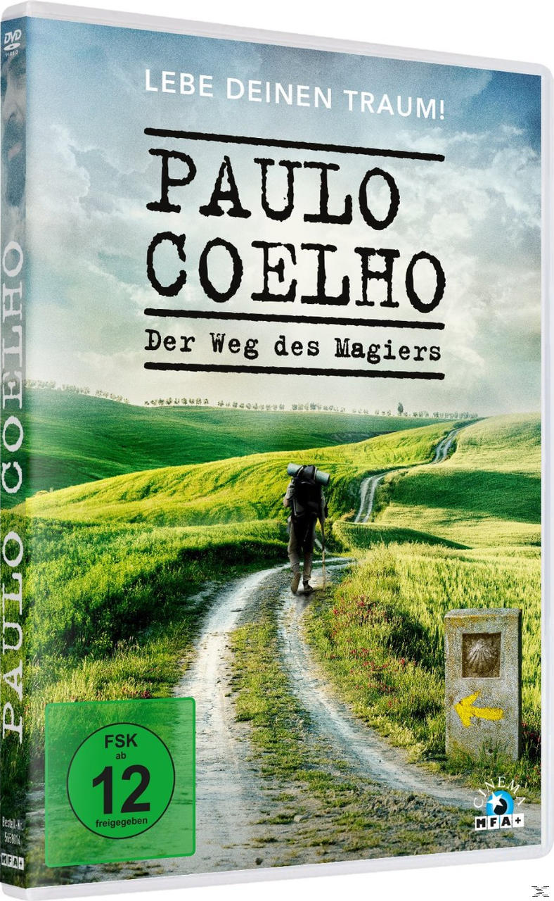 DVD-Hülle. Ein Mann geht auf einem Pfad durch grüne Felder auf ein Schild und den Himmel zu.