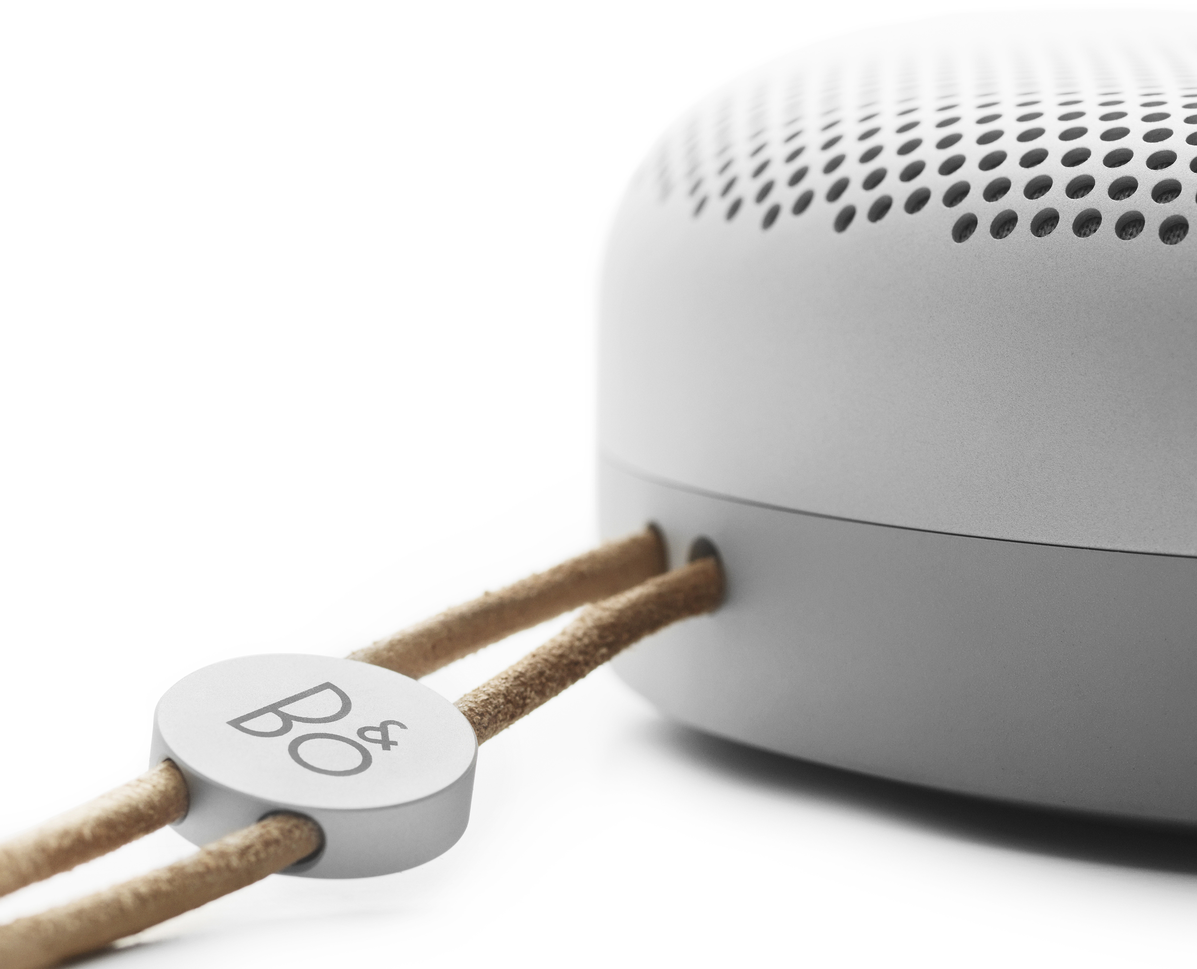B&O PLAY Beoplay A1 Bluetooth Lautsprecher, Natural