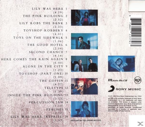 CD-borító dalszövegekkel és kis képekkel. Tartalmazza a Sony Music logóját és az RCA logóját.
