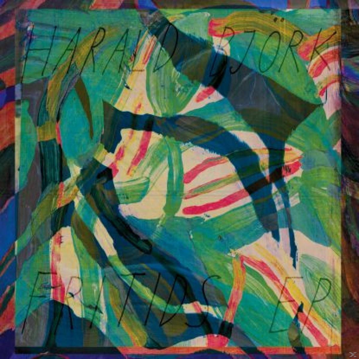 Abstrakte Kunst mit sich überlappenden Pinselstrichen in Grün, Blau und Rot auf quadratischer Leinwand.