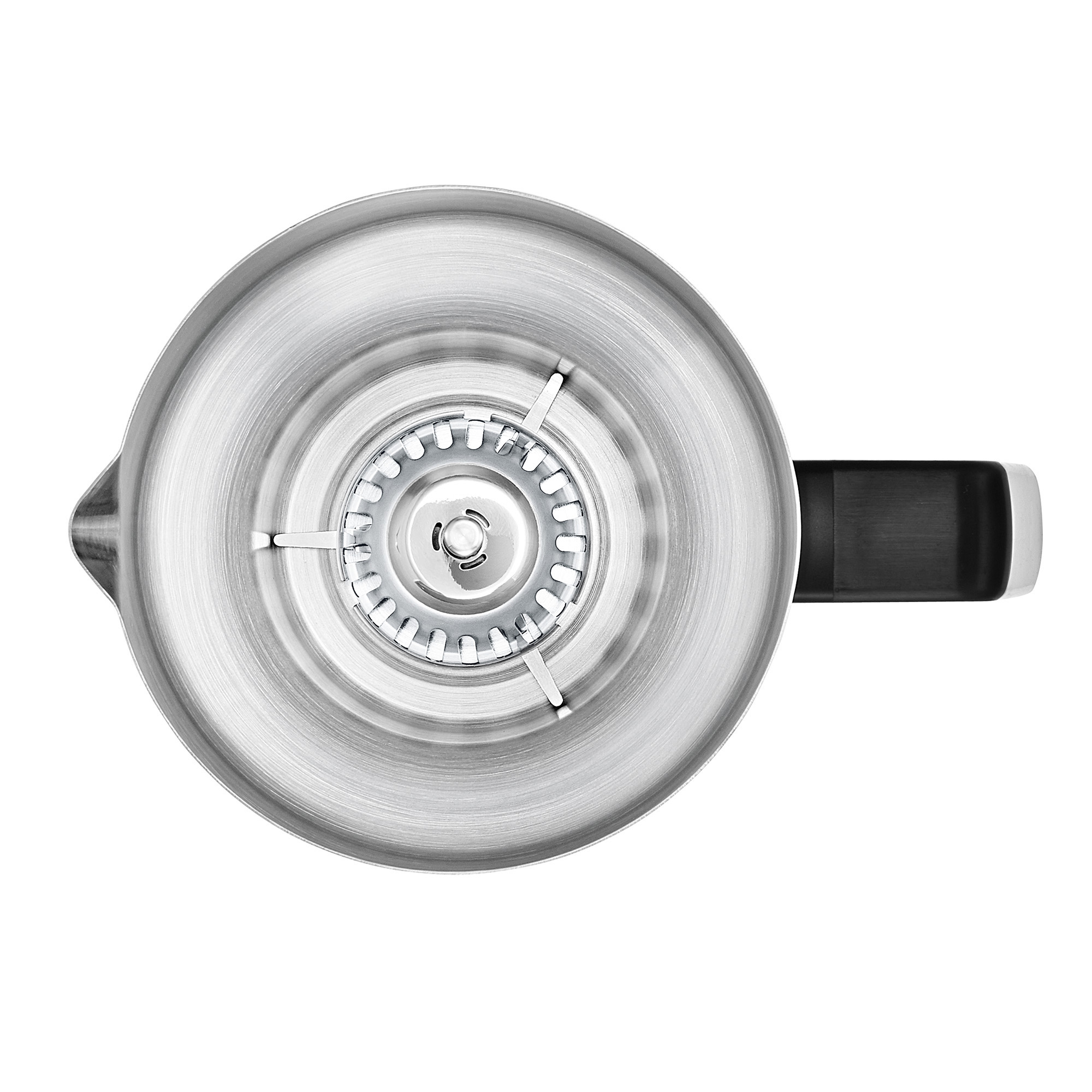 Draufsicht auf das Innere einer silbernen Kaffeemaschine mit Griff.