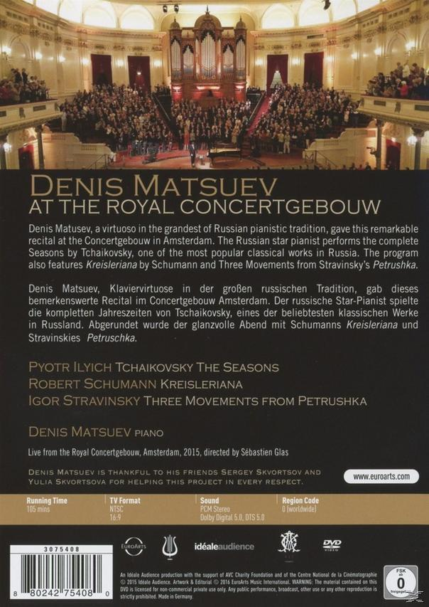 DVD-Cover eines Konzerts mit Orchester und Pianisten. Titel: Denis Matsuev.