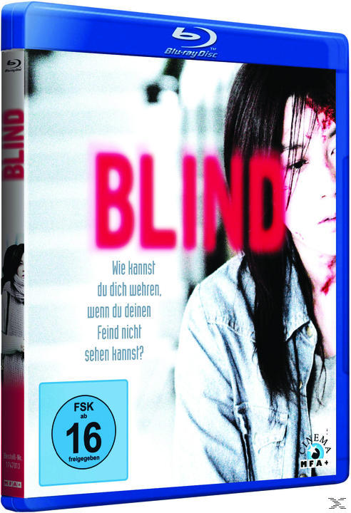 Blu-ray-Hülle. Das Gesicht einer Frau mit Blut, ein Filmtitel 'BLIND'. Blaue Hülle.