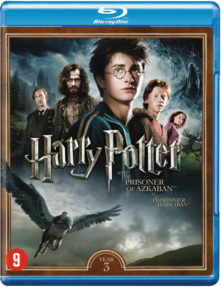 Pochette de disque Blu-ray avec Harry Potter et ses amis, une créature ailée et le titre 'Harry Potter'.
