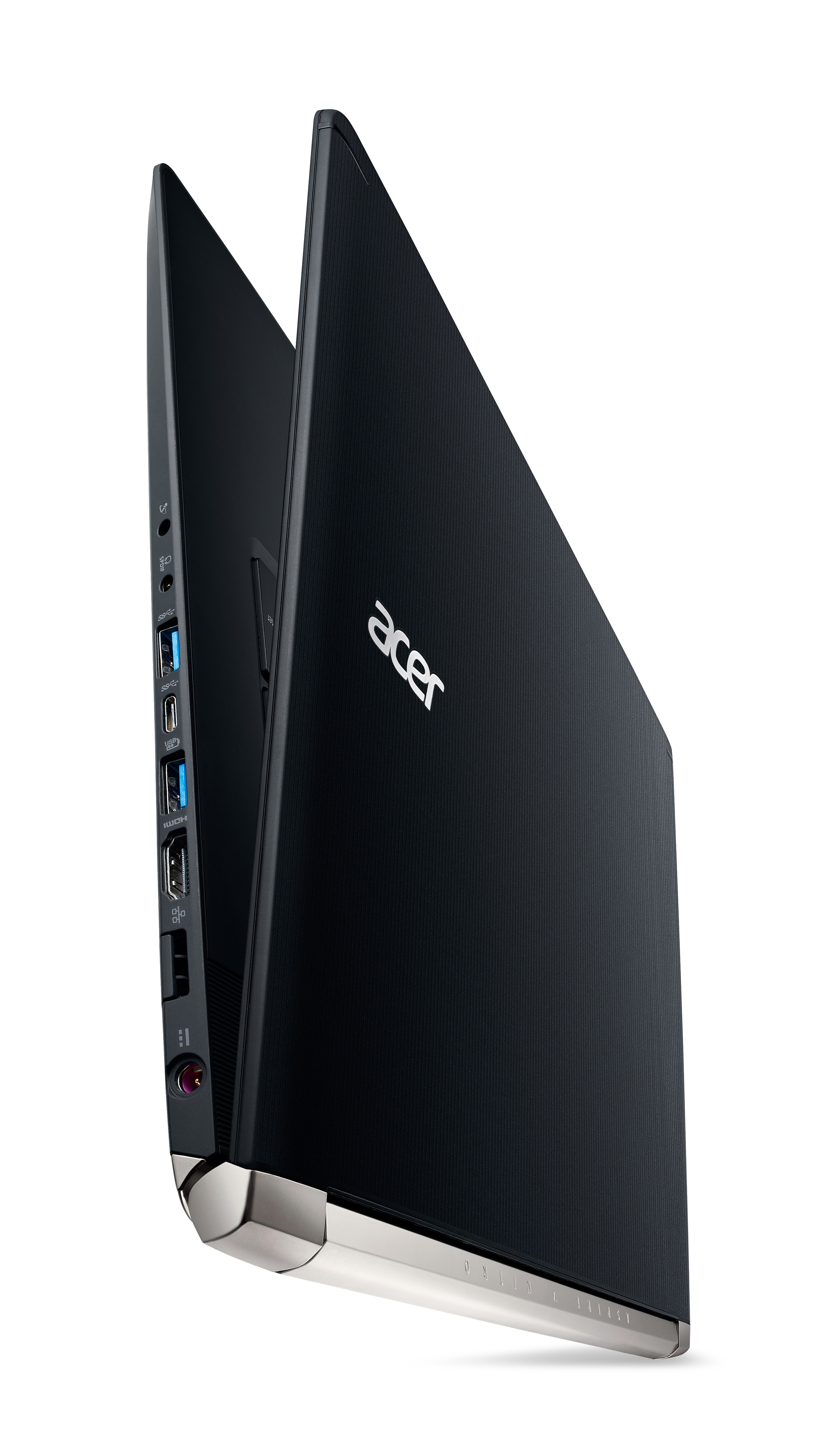 ACER Aspire V 17 Nitro (VN7-792G-70RV) - 17,3 Zoll - Intel® Core™ i7 i7-6700HQ - 8 GB - 256 GB - NVIDIA - Windows 10 Home (64 Bit)