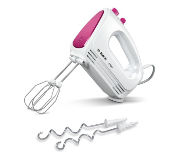 Ein weißer Handmixer mit rosa Akzenten und zwei Rührwerkzeugen.