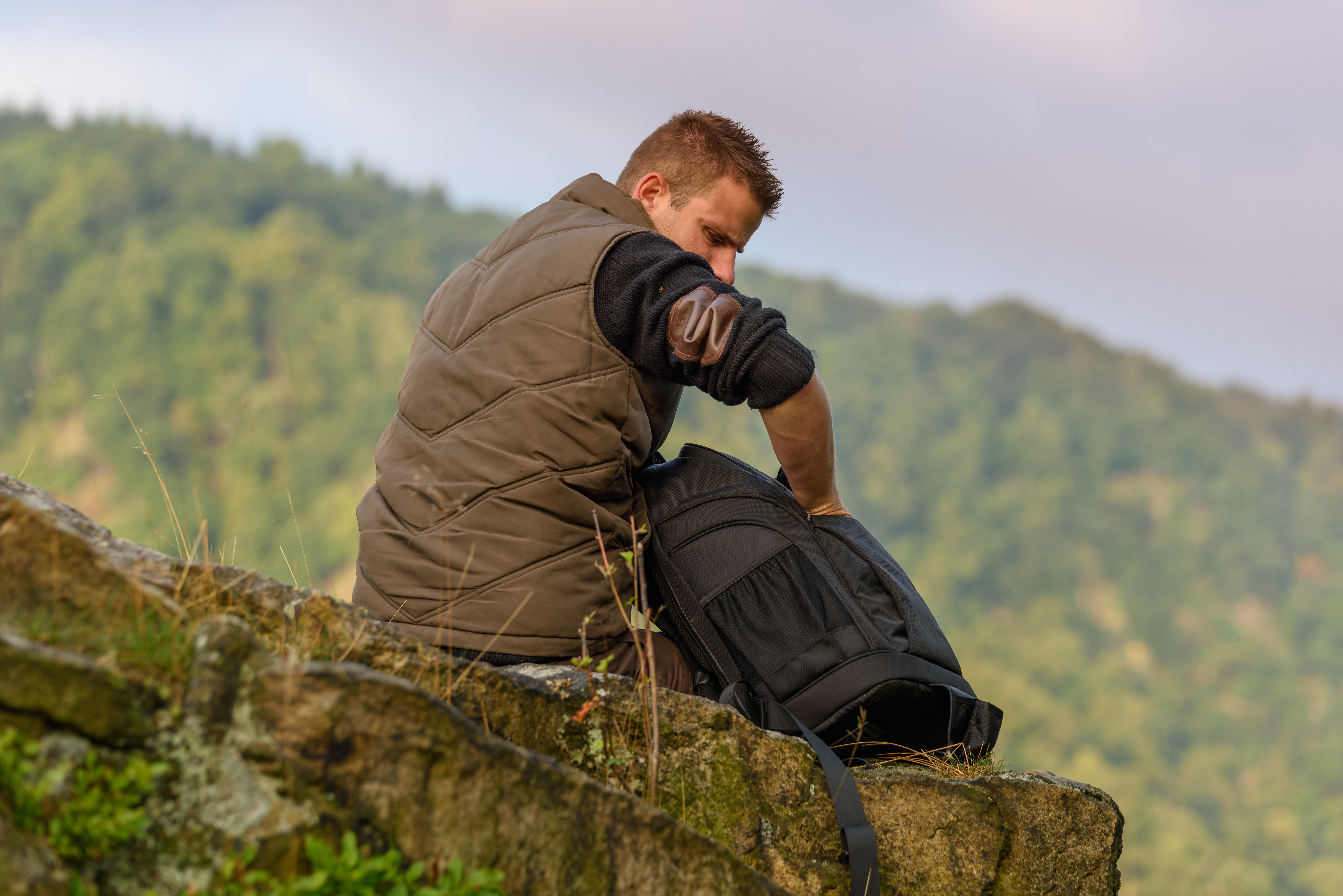 ROLLEI Outdoor 45 L Rucksack, Schwarz