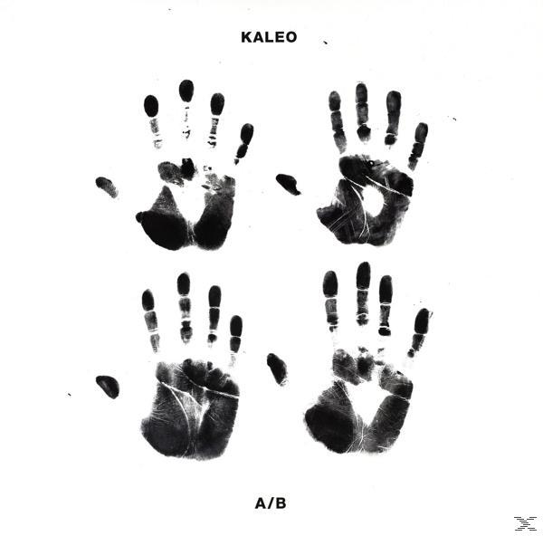 Albumcover, Hände in Schwarz auf weißem Hintergrund gedruckt. Titel ist A/B.