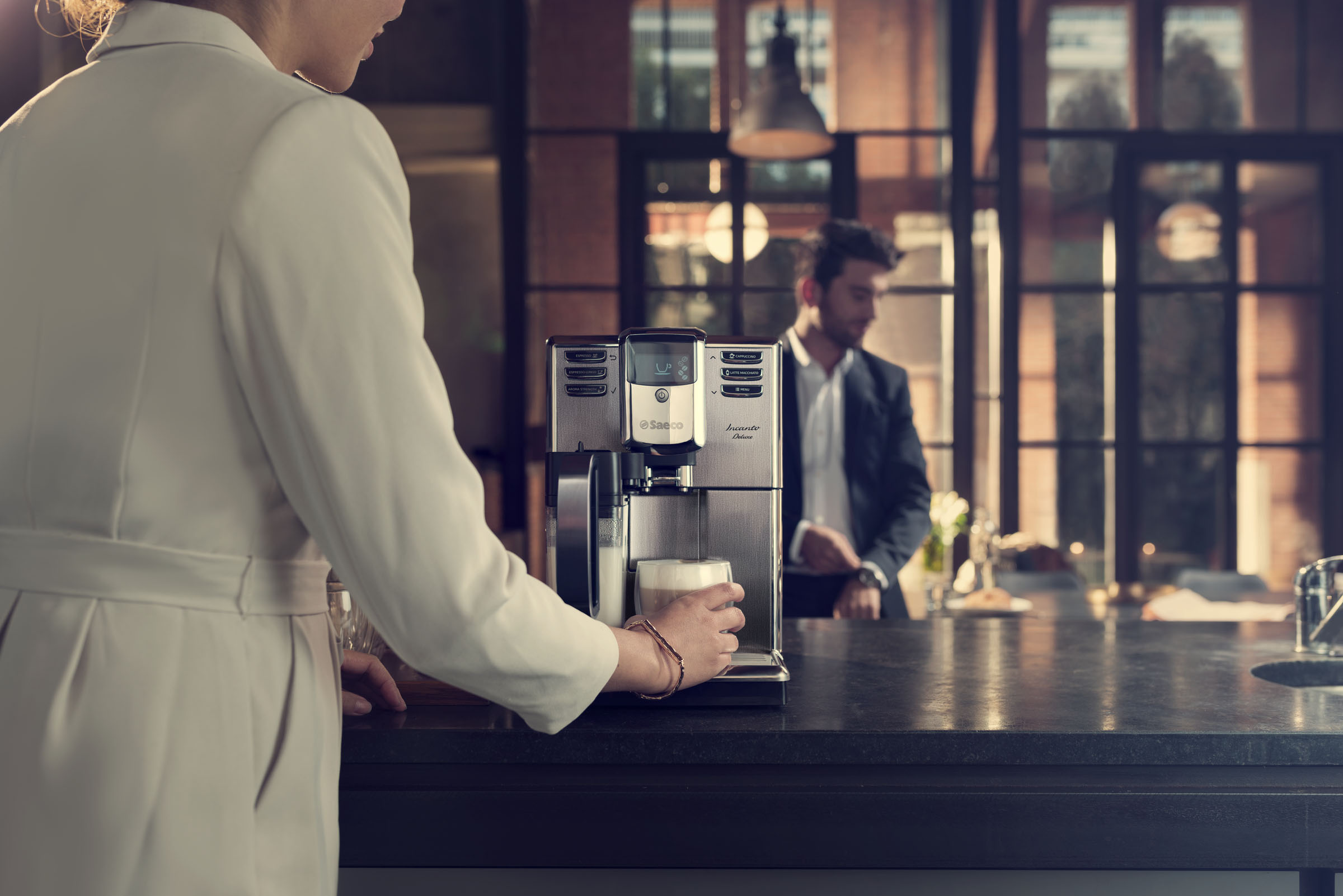 SAECO HD8915/01 Kaffeevollautomat Champagner