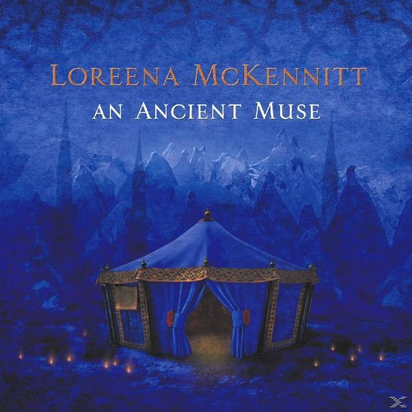 Albumcover mit einem Zelt in einer blauen Landschaft. Der Titel lautet 'An Ancient Muse'.