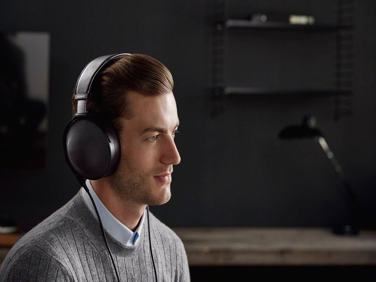 SONY MDR-Z1R, On-ear Kopfhörer Schwarz