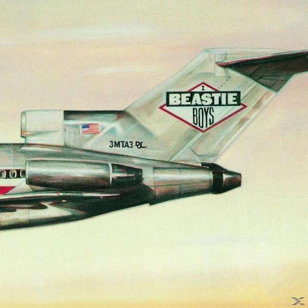 Illustration eines Flugzeughecks mit dem Beastie Boys-Logo. Der Himmel ist im Hintergrund.
