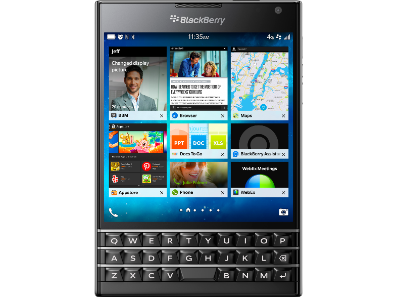 Egy fekete BlackBerry telefon, amely a képernyőjét mutatja, különféle alkalmazásikonokkal és egy fizikai billentyűzettel.
