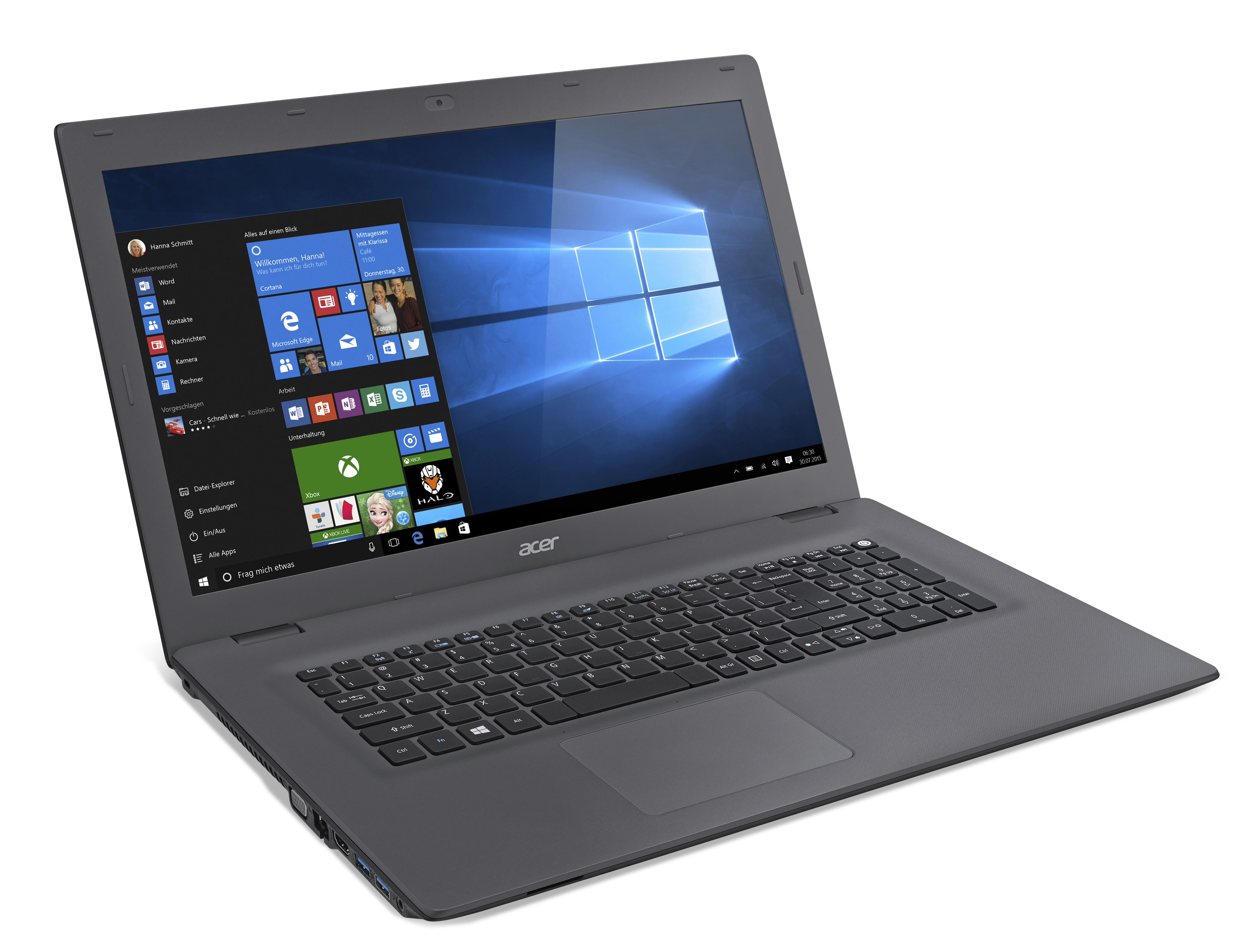 Geöffneter grauer Acer-Laptop auf weißer Oberfläche, Bildschirm sichtbar.