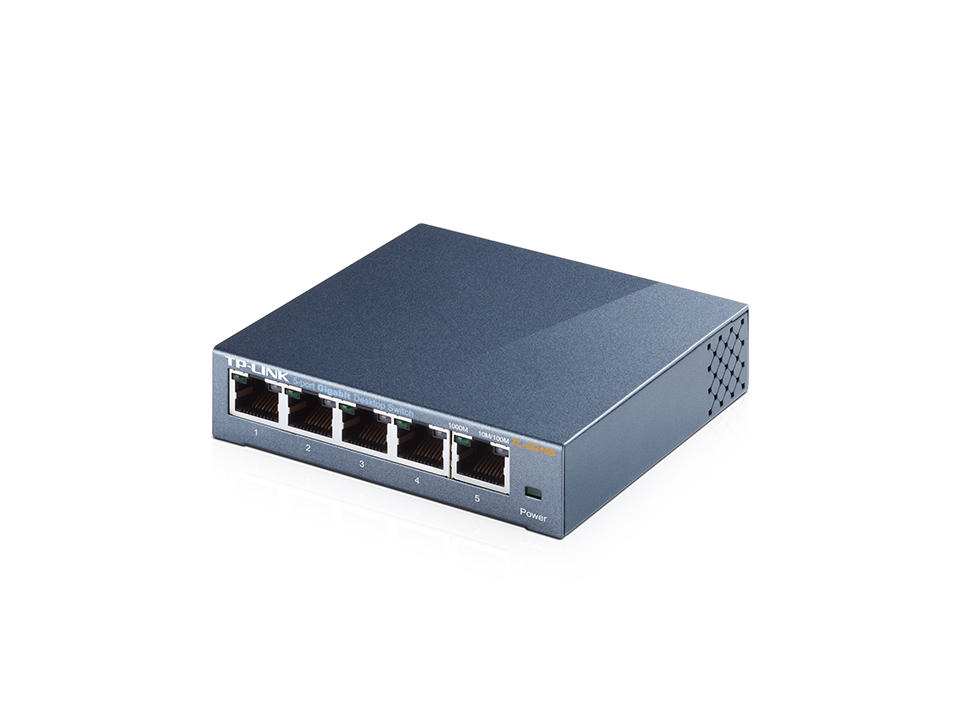 5 bağlantı noktalı küçük gri bir TP-Link ağ anahtarı. Bağlantı noktaları numaralandırılmıştır ve güç göstergesi yanmaktadır.