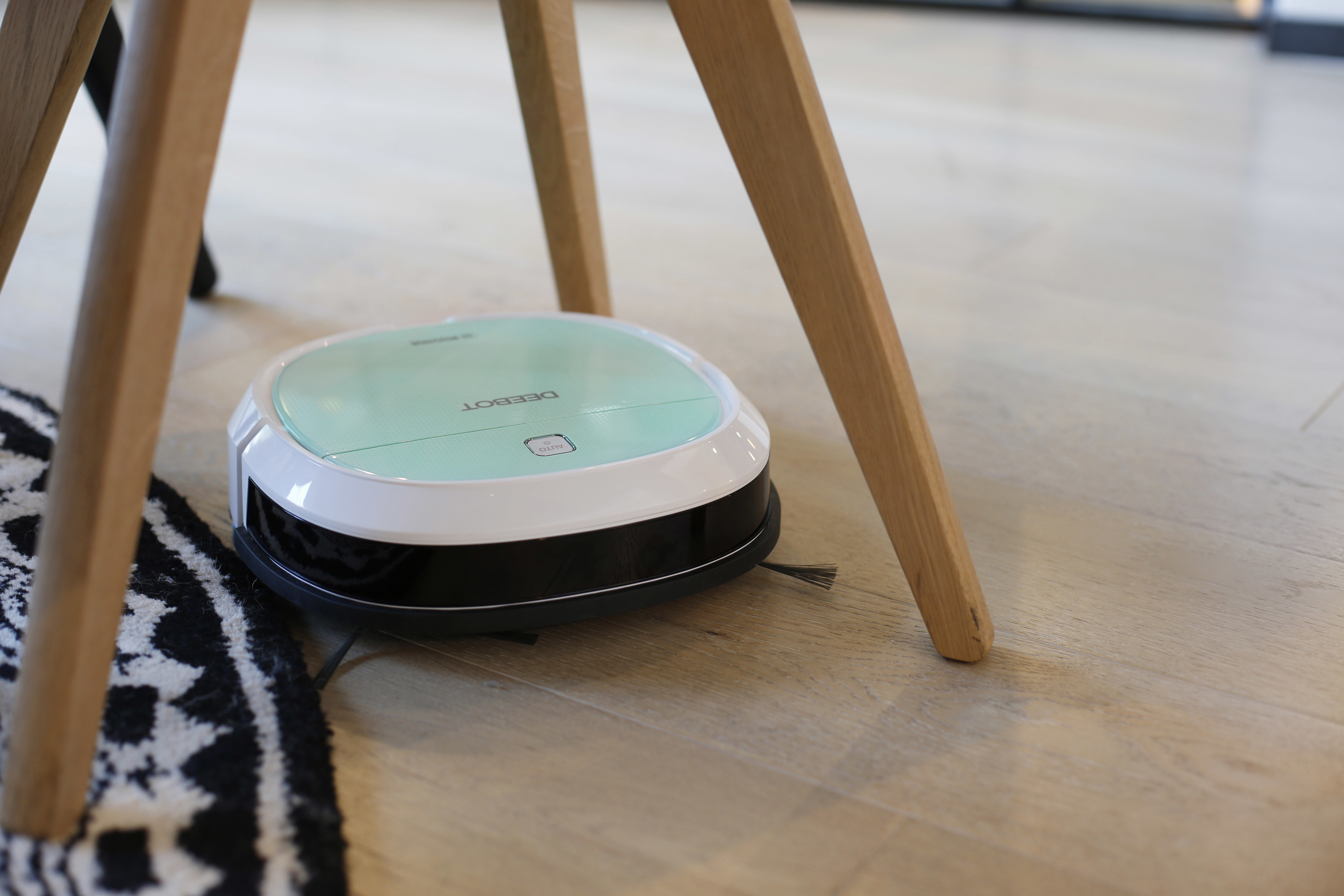 ECOVACS DEEBOT MINI Saugroboter