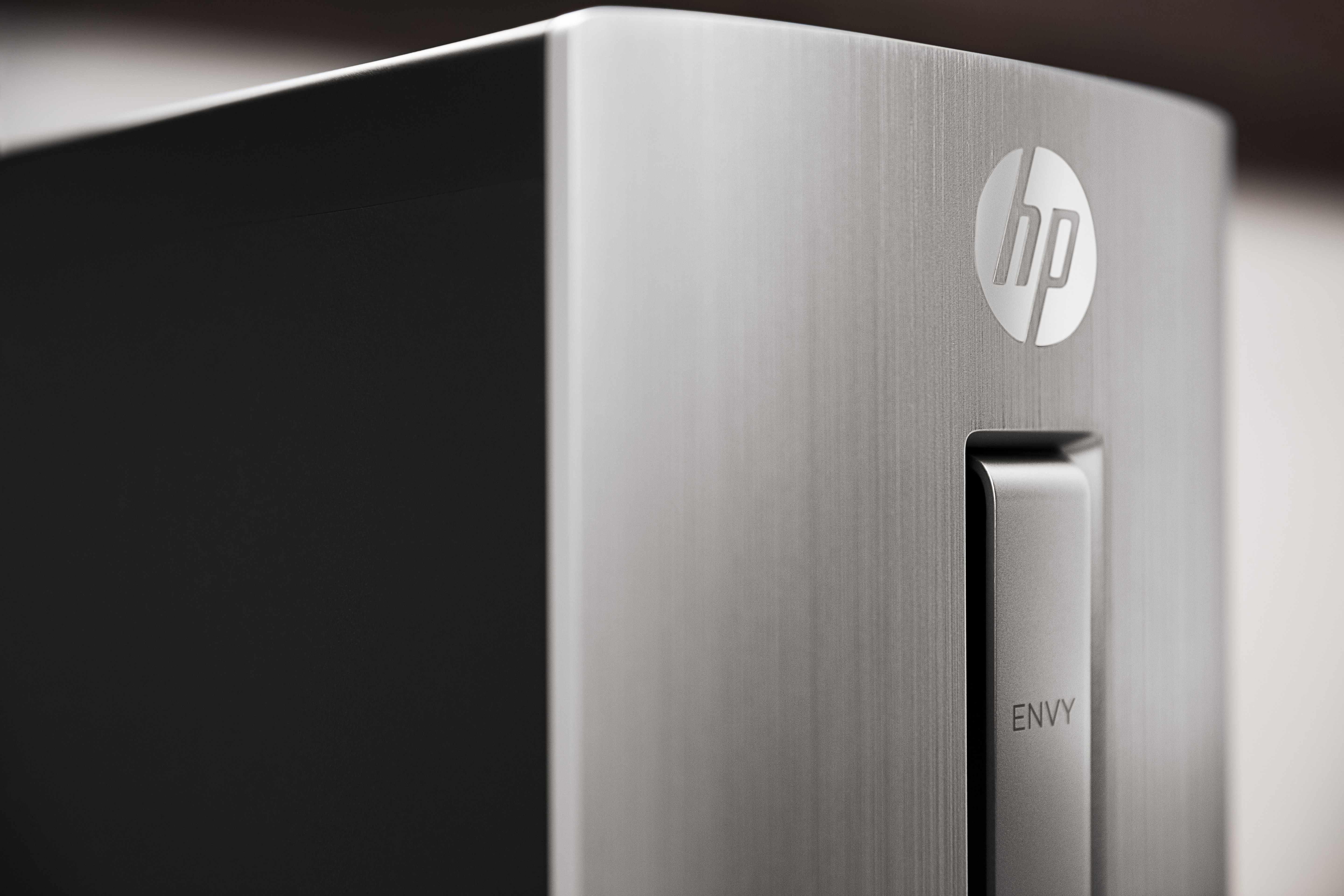HP ENVY 750-452ng - Intel® Core™ i7 i7-6700 - 16 GB - 2 TB - NVIDIA GeForce® GTX 1070 - Windows 10 Home (64 Bit)