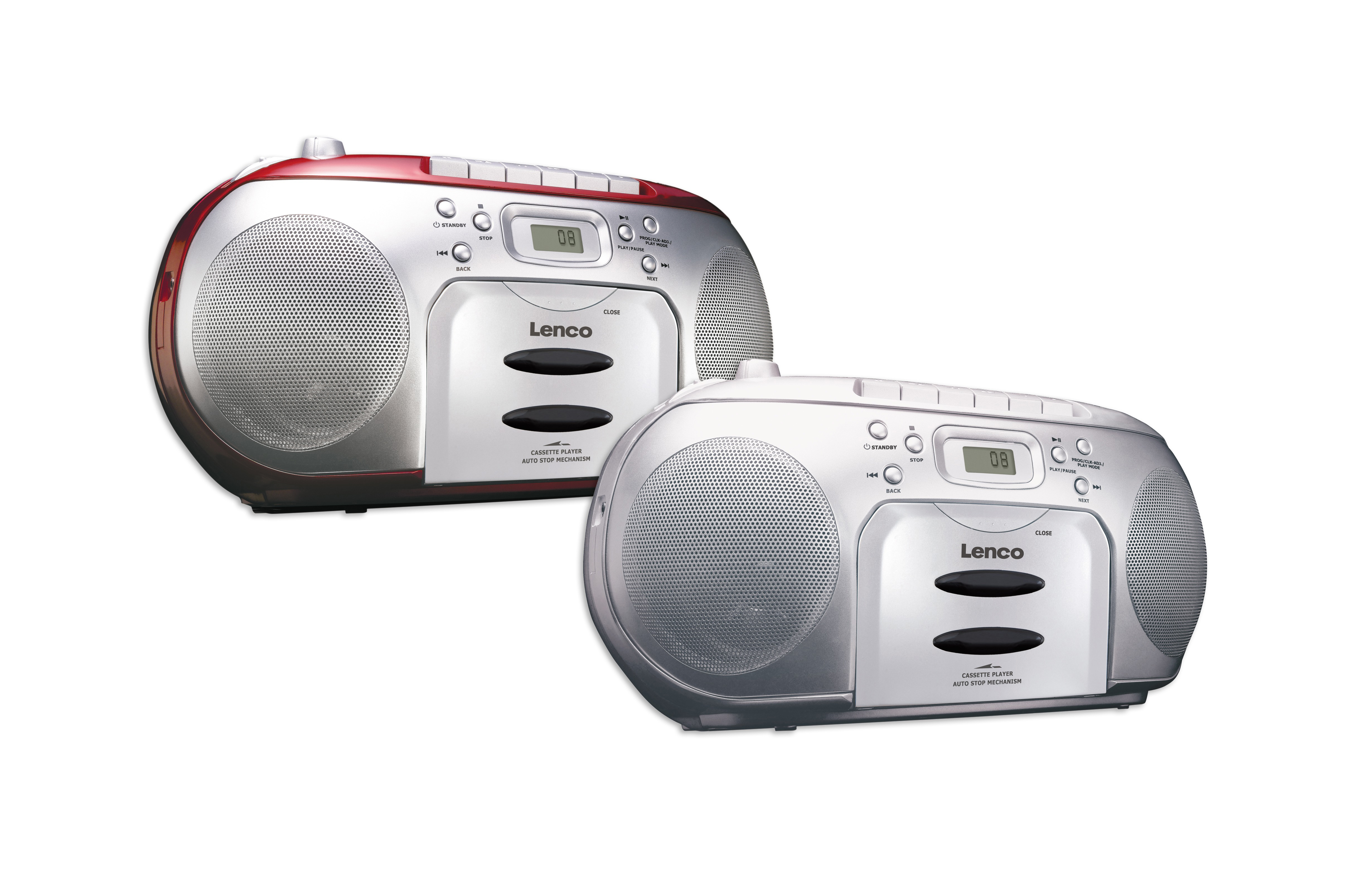 Zwei silberne Lenco-Boomboxen. Eines hat einen roten Akzent, das andere ist ganz silber. Beide haben Lautsprechergitter und ein Display.