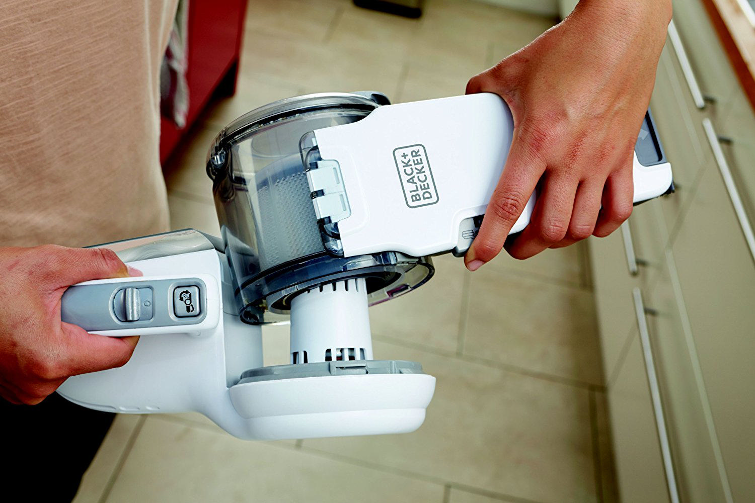 BLACK & DECKER PV1820L 18V/35W Li-Ion Döner Kafa Siklonik Sistem Şarjlı Süpürge