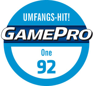 Blaue, runde GamePro-Auszeichnung mit "UMFANGS-HIT!", "GAMEPRO", "One" und "92" im Kreis.