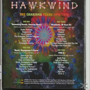 Das Cover einer CD mit farbenfrohem Design und einer Liste von Songs.