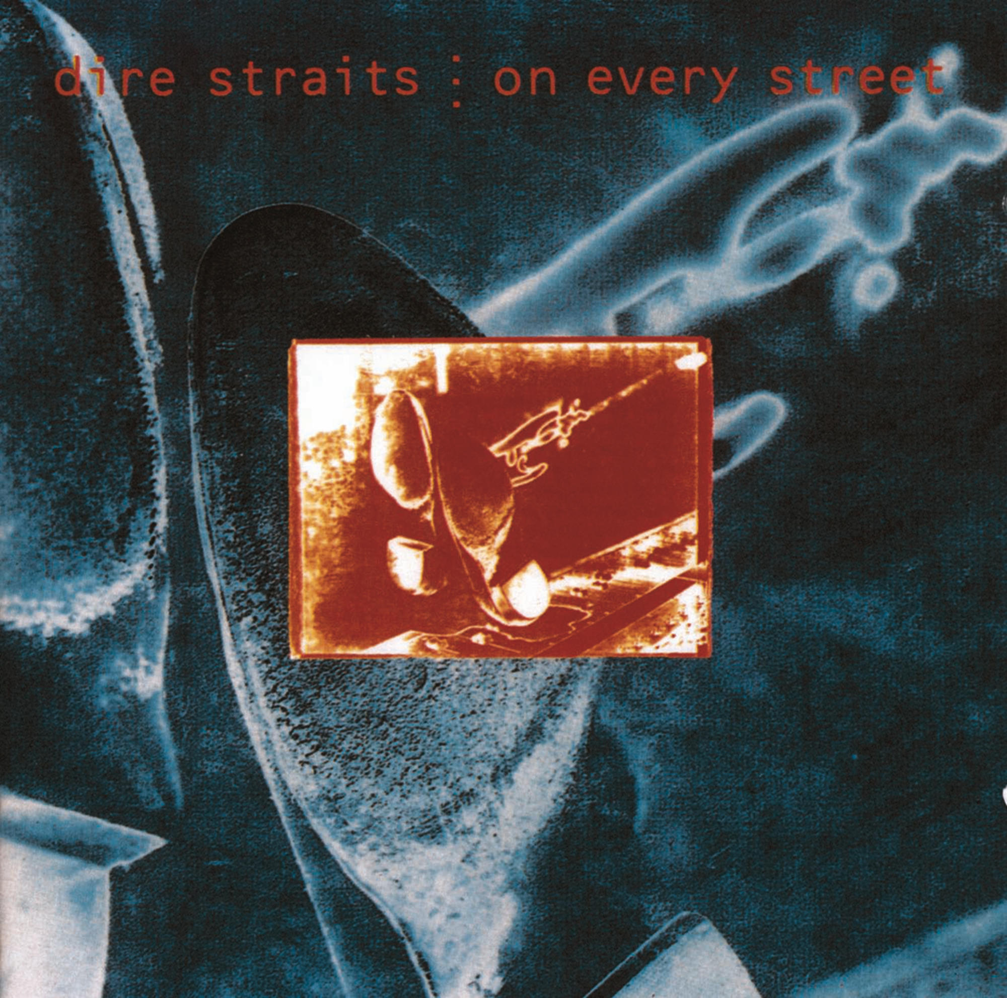 Albumcover mit Schuh, rotem Quadrat mit Schuhbild und blauem Hintergrund.