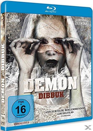 Blu-ray-Cover des Films Demon Dibbuk. Das Gesicht einer Frau ist zu sehen.
